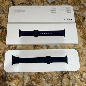 NEW Apple Watch Black Midnight Sport Band for 45mm Face Size M/L Series 9